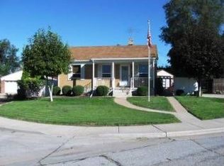 123 Ross Dr, Clearfield, UT 84015