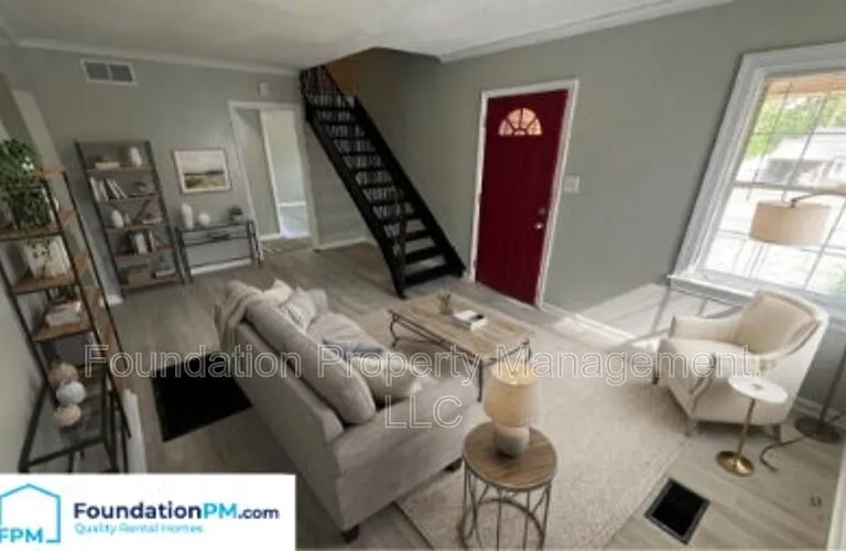 1847 Driftwood Ave — Photo 5