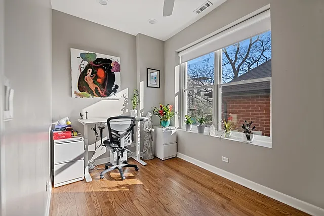 1340 N Wolcott Ave #2 — Photo 7