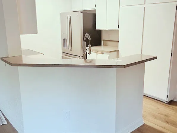 7067 Camino Revueltos, San Diego, CA 92111