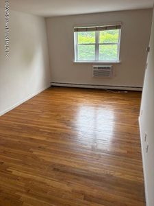 34 Bay Ter #1G, Staten Island, NY, 10306