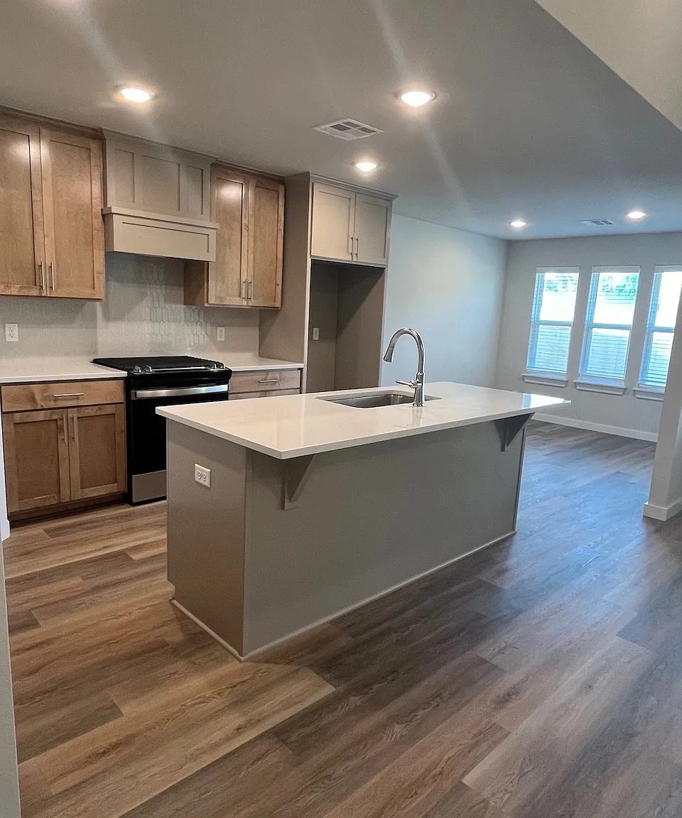7212 E 135th St S - Like-New in Gated River Crest, Bixby! Comm. Pool! — Photo 4