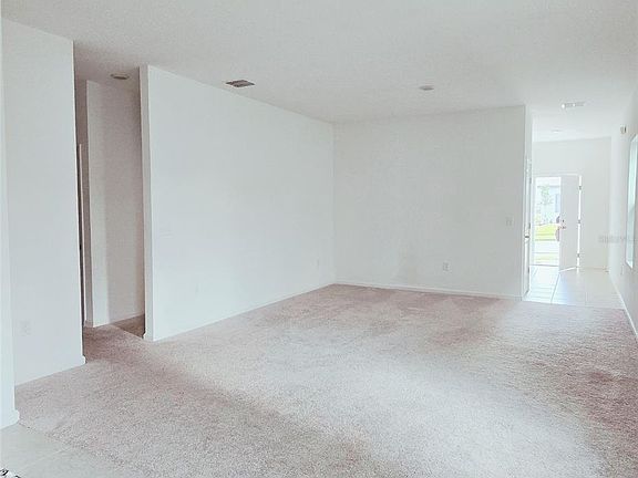 2nd image of 2677 BUTTERCUP AVENUE