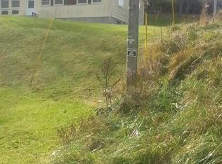 415 Brook St, Tazewell, VA 24651