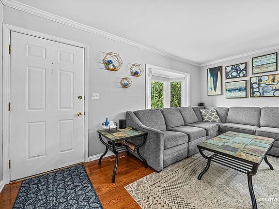 2nd image of 165 Pine Tree Row