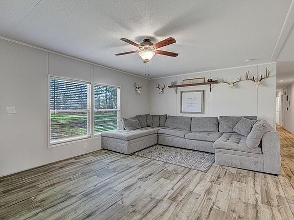 4th image of 650 County Road 2219