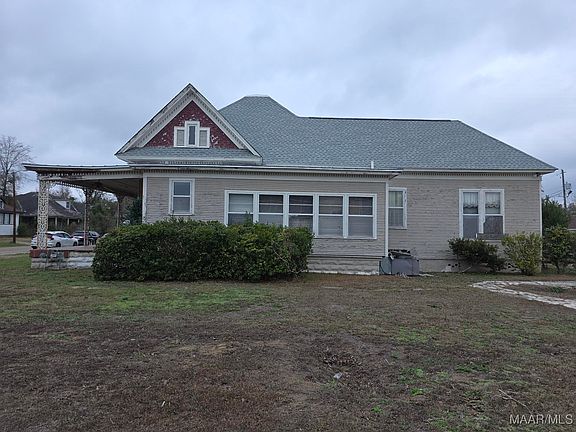 4th image of 710 Pettus St