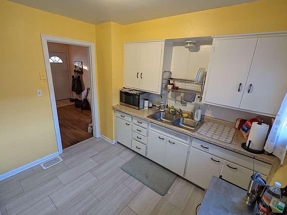 5th image of 5173 Caroline Ave