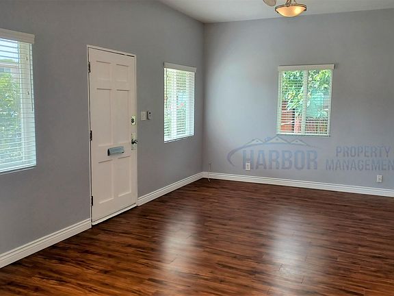 2nd image of 854 W 29th St