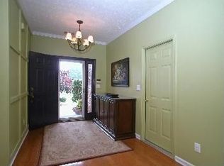 1225 Mulberry Mill Ln, Lawrenceville, GA 30043