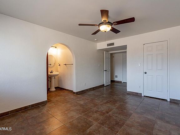 4th image of 6143 W Sunnyside Dr