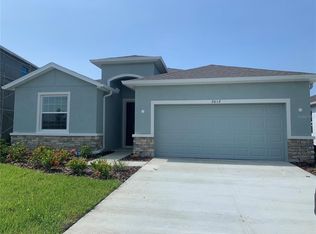 2012 Midnight Pearl Dr, Sarasota, FL 34240