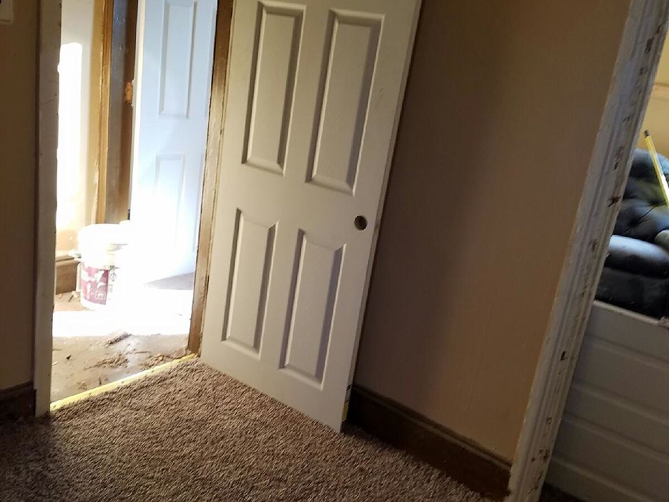 2nd image of 2634 N 9th Street # Fl 1ST