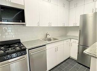 442 W 57th St APT 11C, New York, NY 10019