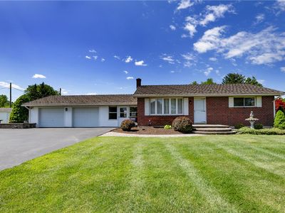 4420 N Sunset Dr, Coopersburg, PA, 18036