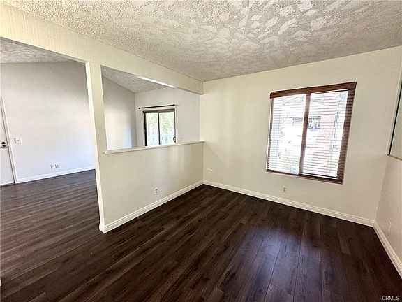 5th image of 960 E Bonita Ave Unit 14