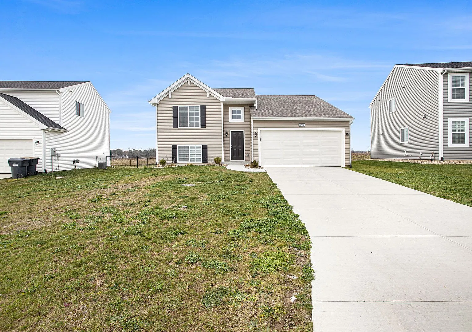 8284 W Sturtevant Ave — Photo 4