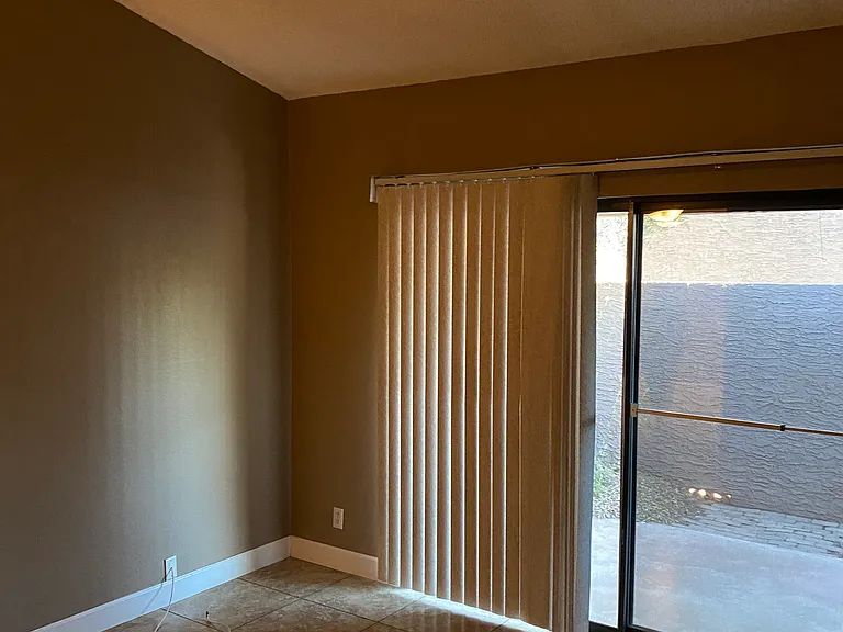 1976 N Lemon Tree Ln #11 — Photo 11