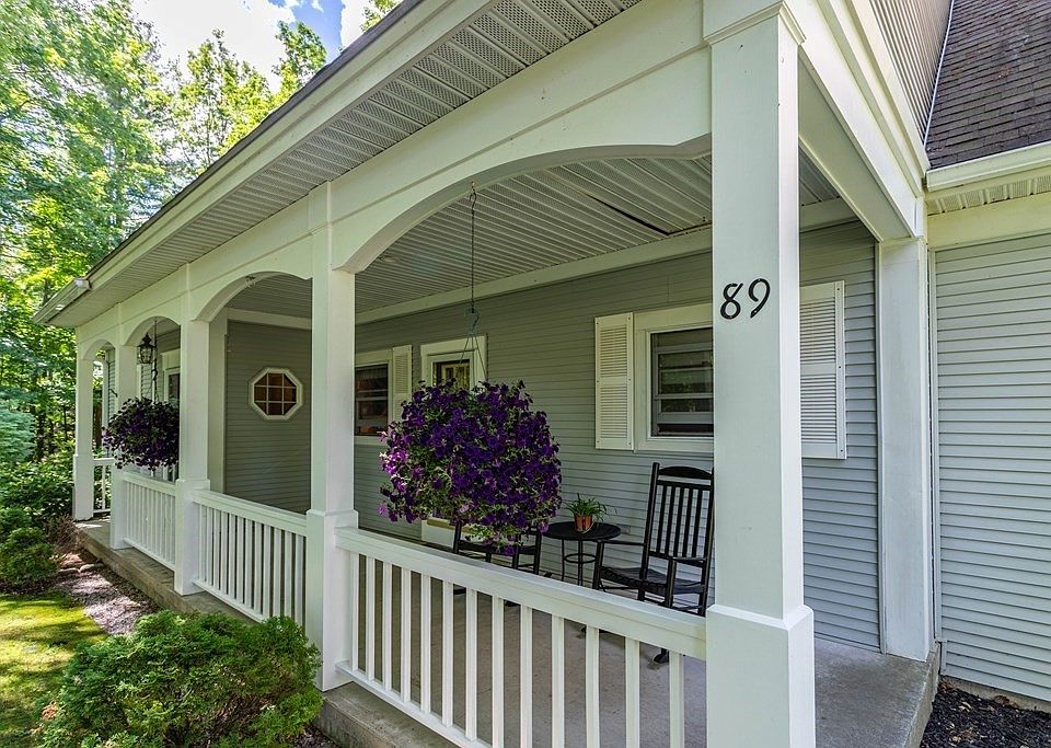 89 Townsend Harbor Rd, Lunenburg, MA 01462 Zillow