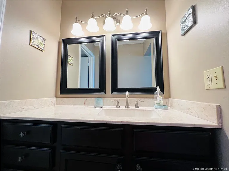 9400 S Ocean Dr #201B — Photo 36