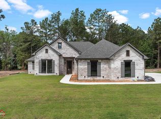 326 Clara Ln, Kilgore, TX 75662