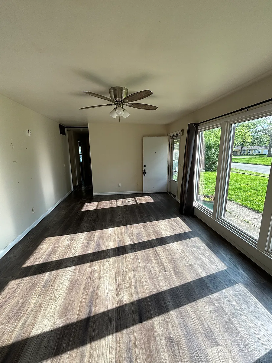 Building Photo - 1406 Westfield Dr