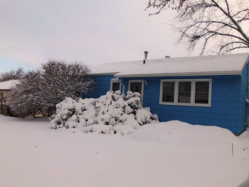 2nd image of 1505 E 33rd St