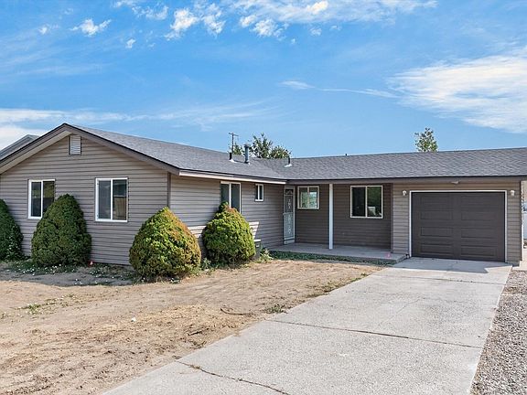 2nd image of 5698 Moses St