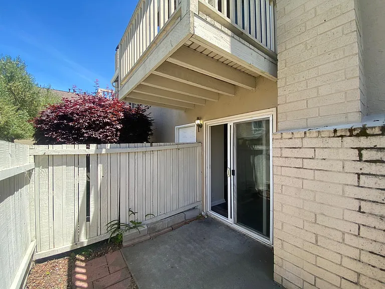 4750 Appian Way #60 — Photo 11