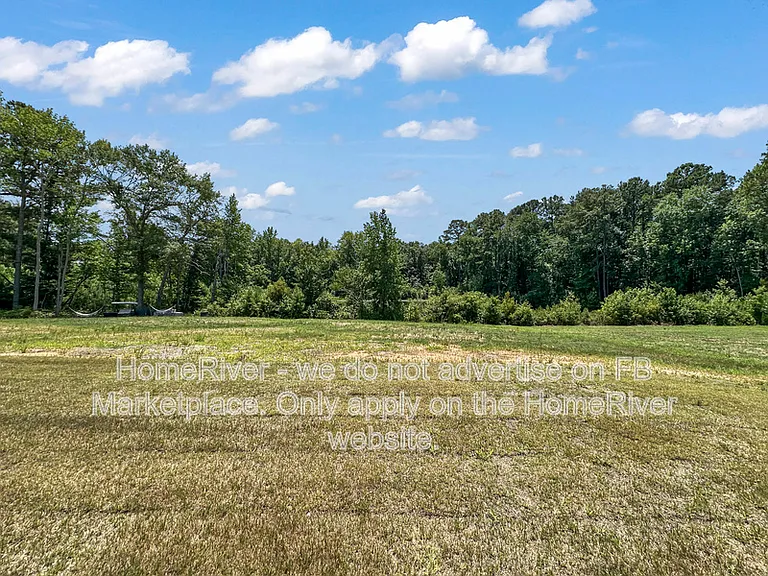 437 Chedworth Dr — Photo 17