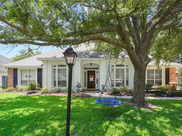 751 Rue Marseille, Mandeville, LA 70471