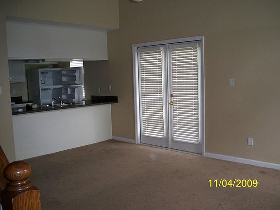 3rd image of 60 Country Way #60