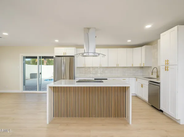 7432 E LATHAM Street, Scottsdale, AZ 85257