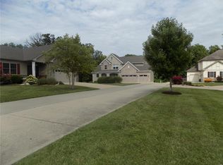 9910 Sappington Rd, Saint Louis, MO 63128