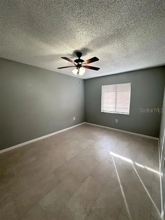 2 bed, 2.0 bath, 1021 sqft, $1,400 — Photo 4
