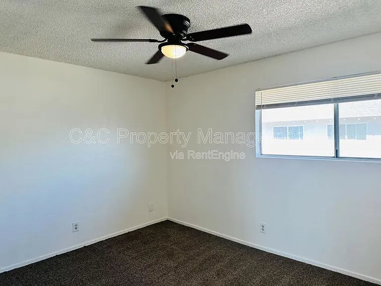 1668 W Ashlan Ave — Photo 14
