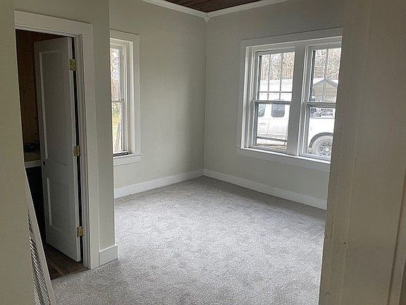 5th image of 513 Highland Ct