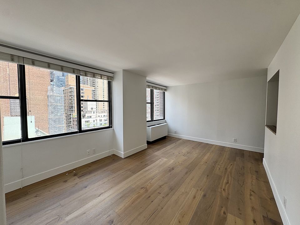 1st image of 301 E 45th St APT 15E