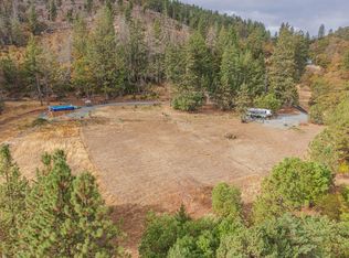 4795 W Griffin Creek Rd, Medford, OR 97501