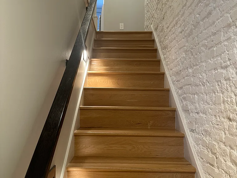 922 14th St SE — Photo 8