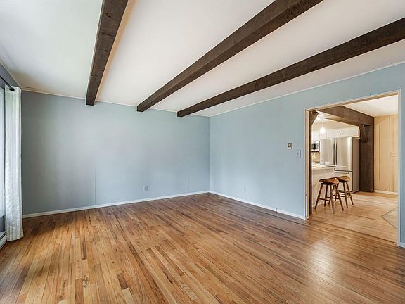 4th image of 1157 Forest COURT