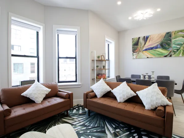 1444 Lincoln Place image 4 of 19