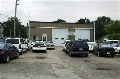 3rd image of 1030 Lake Ave