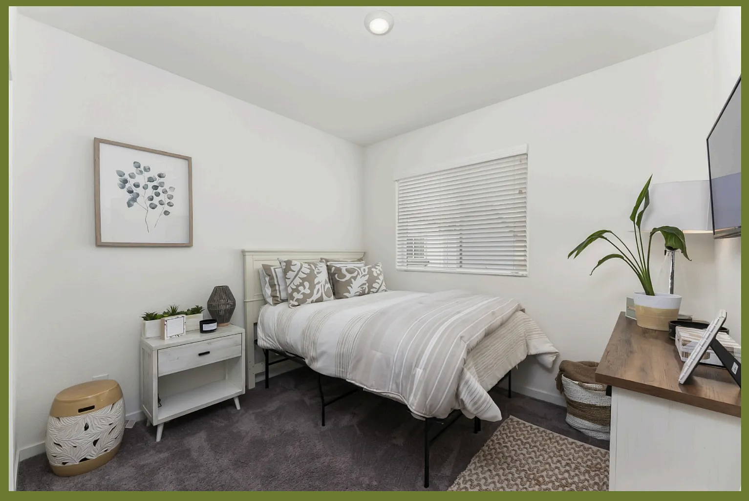 3 bed, 2.5 bath, 1784 sqft, $4,500 — Photo 3
