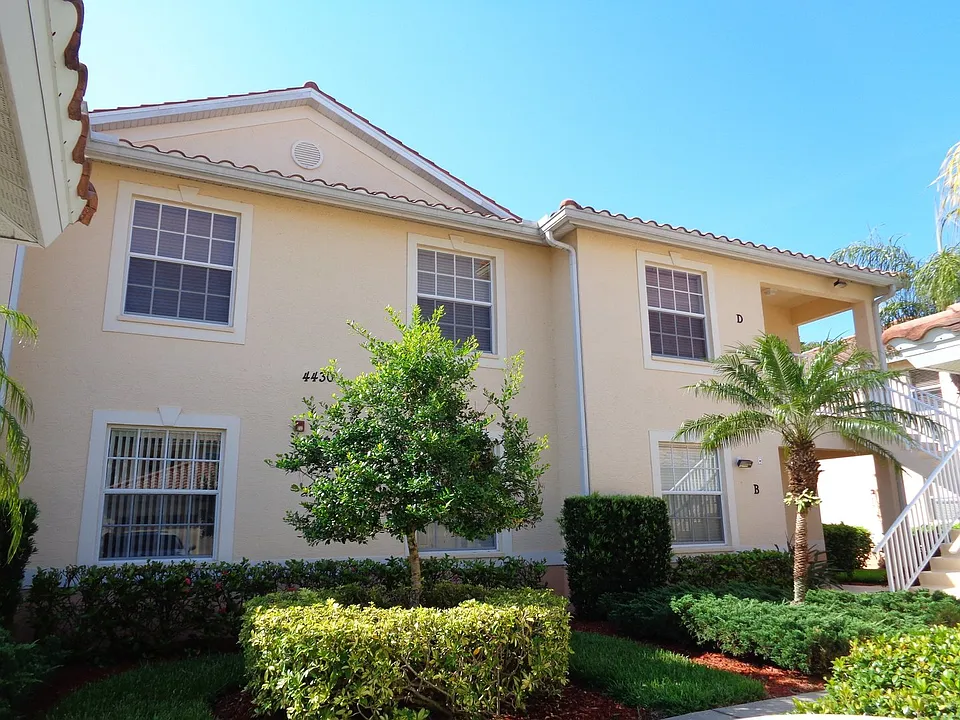 4430B Corso Venetia Blvd