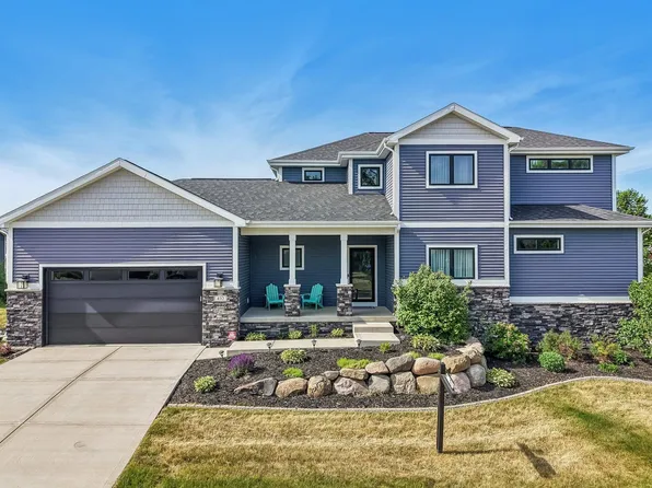 410 Sunset Dr, Lodi, WI 53555