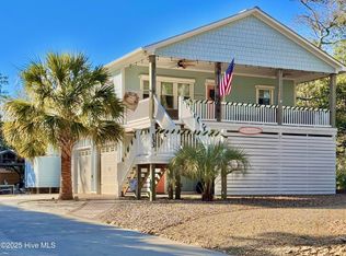 133 Sand Castle Dr, Emerald Isle, NC 28594