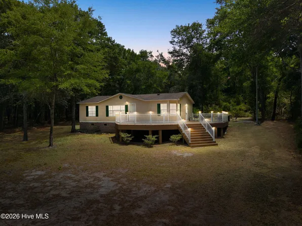 930 Cypress Lakes Circle SE, Bolivia, NC 28422