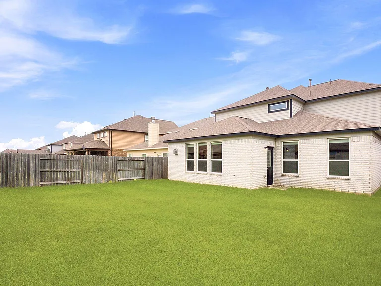15127 Monal Trie Dr — Photo 29