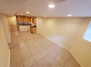 2628 W Thomas St #B, Chicago, IL 60622
